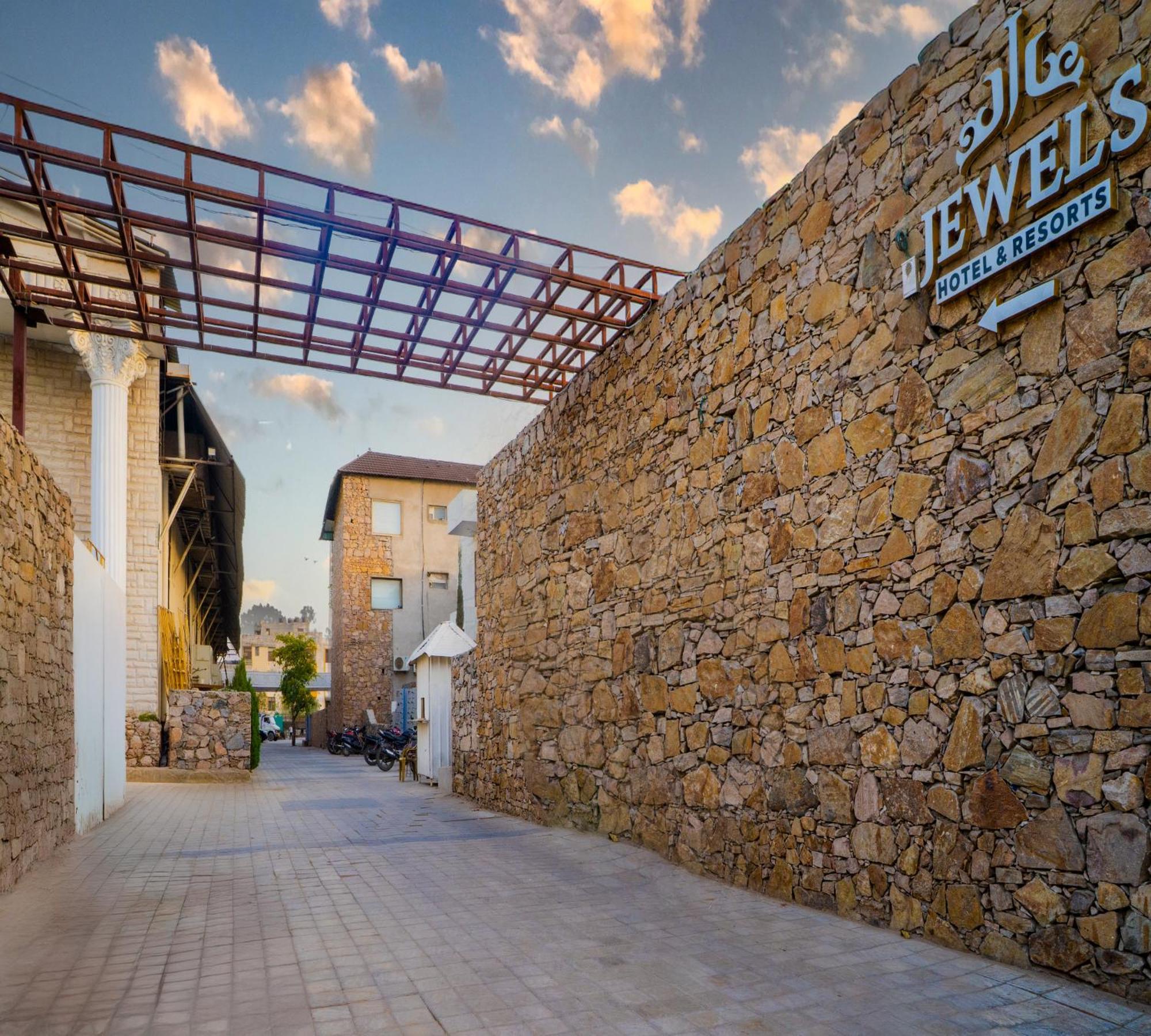 The Jewels Resort Джайпур Екстериор снимка