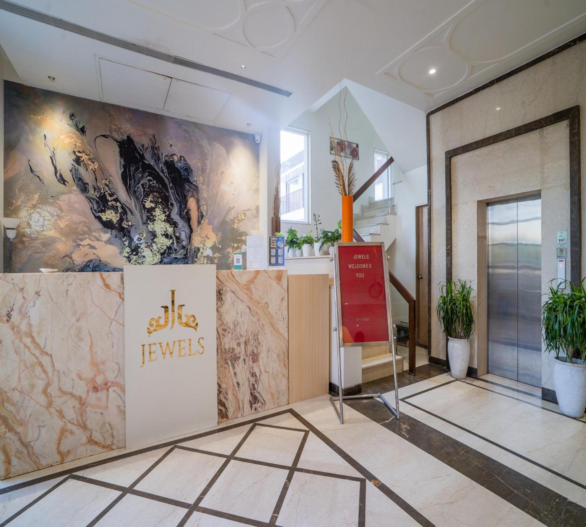 The Jewels Resort Джайпур Екстериор снимка